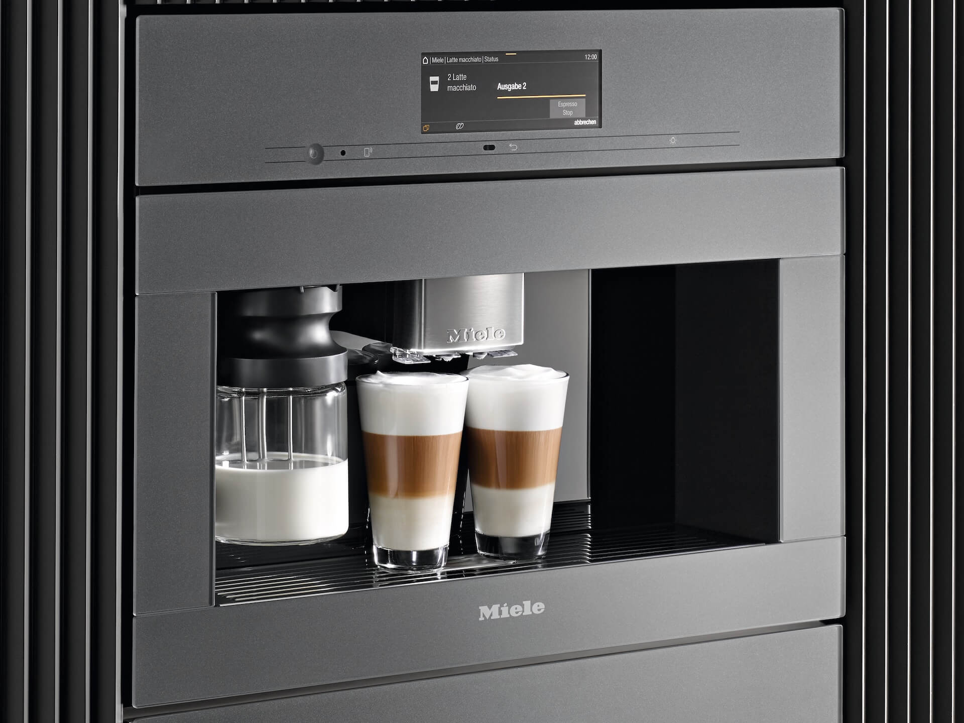 Miele Kaffeevollautomat eingebaut Schwarz