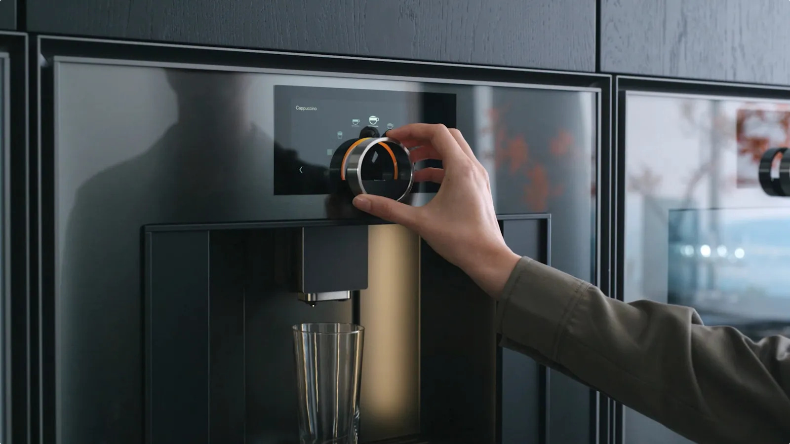 Gaggenau-Serie-Expressive-Kaffeevollautomat