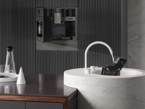 kuechenreinigung Miele-Einbaukaffeevollautomat-Reinigung